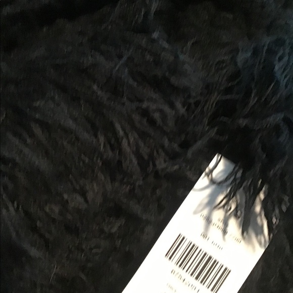 Infinity scarf beautiful fringes. Never worn - Picture 10 of 16